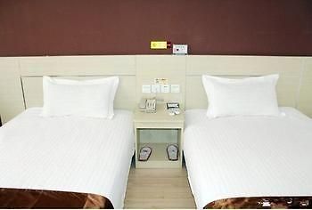 Thank You Hotel Jiujiang  Buitenkant foto